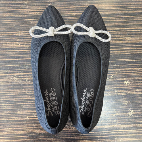 Vist Large View of Product Image Which is Used Skechers Flats 9