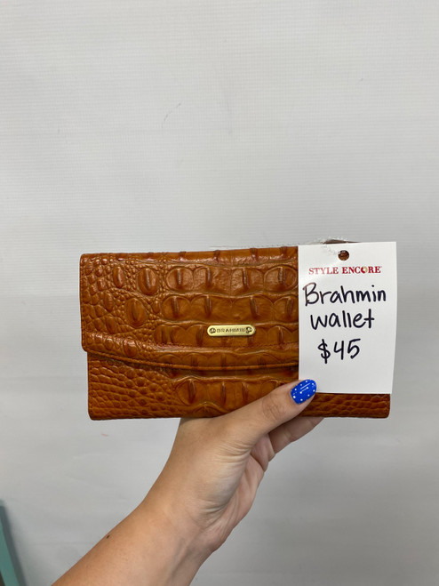 Vist Large View of Product Image Which is Used Brahmin Leather Wallet