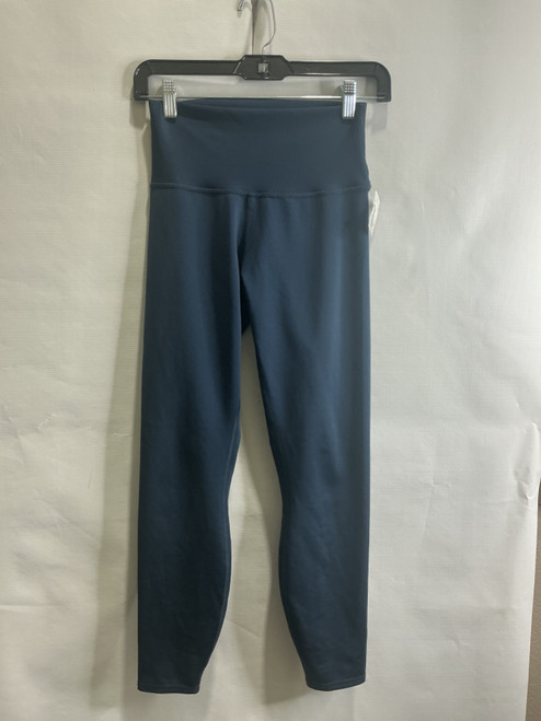 Vist Large View of Product Image Which is Used Alo Yoga Active Leggings 4-27