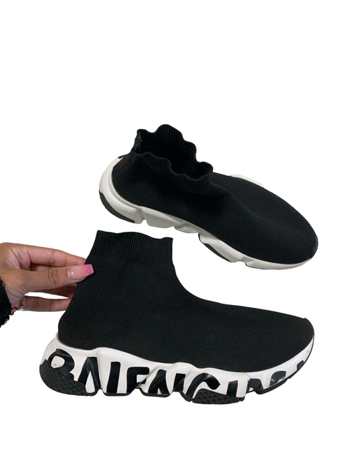Vist Large View of Product Image Which is Used Balenciaga Casual Shoes 7.5
