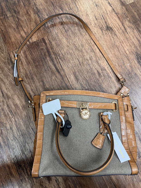 Vist Large View of Product Image Which is Used Michael Michael Kors Large Leather Handbag