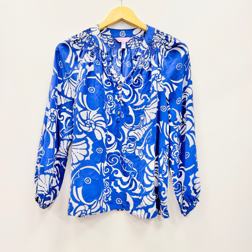 Vist Large View of Product Image Which is Used Lilly Pulitzer Long Sleeve Top XS-0/2