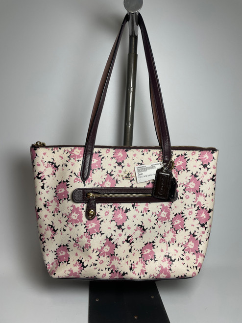 Vist Large View of Product Image Which is Used Coach Large Leather Handbag