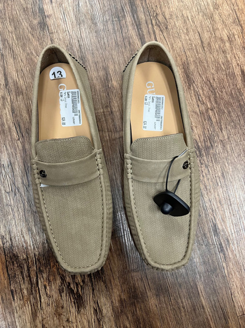 Vist Large View of Product Image Which is Used Guess Mens Casual Shoes 13