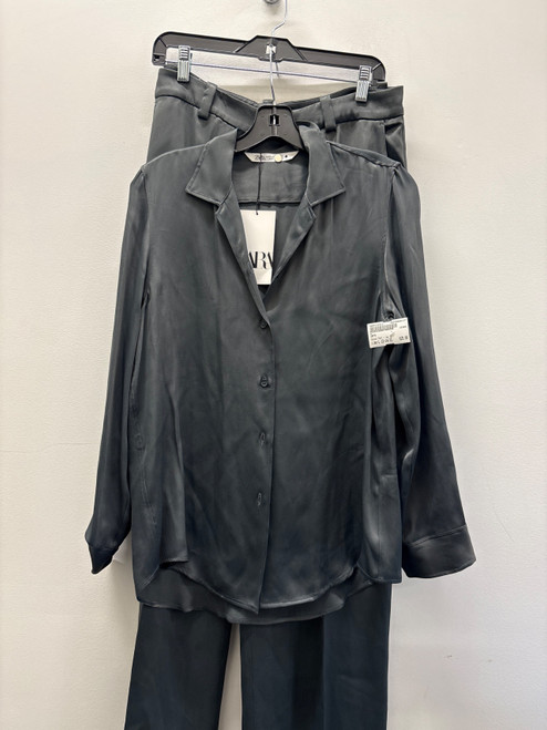 Vist Large View of Product Image Which is Used Zara Casual Pant set L 12-14/31-32