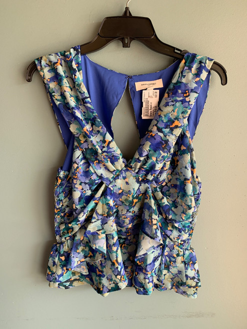 Vist Large View of Product Image Which is Used Banana Republic Sleeveless Top M-8/10