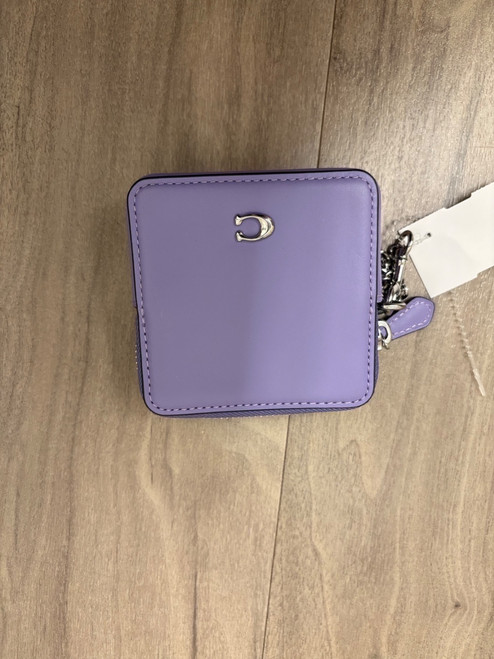 Vist Large View of Product Image Which is Used Coach Leather Wallet