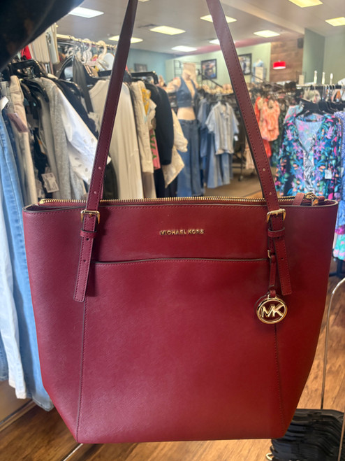Vist Large View of Product Image Which is Used Michael Michael Kors Small Leather Handbag
