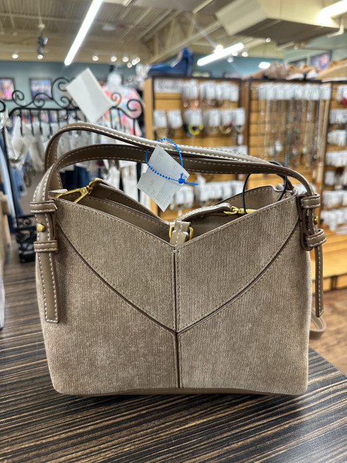 Vist Large View of Product Image Which is Used Zara Small Handbag