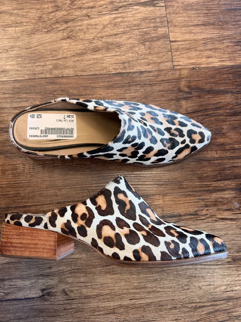 Vist Large View of Product Image Which is Used able Low Heels 7