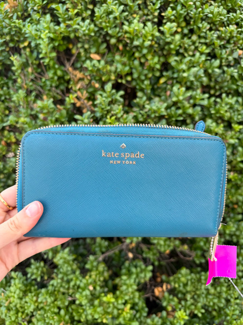 Vist Large View of Product Image Which is Used Kate Spade New York Wallet