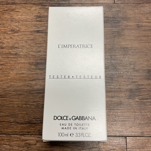 Vist Large View of Product Image Which is Used Dolce&Gabbana perfume