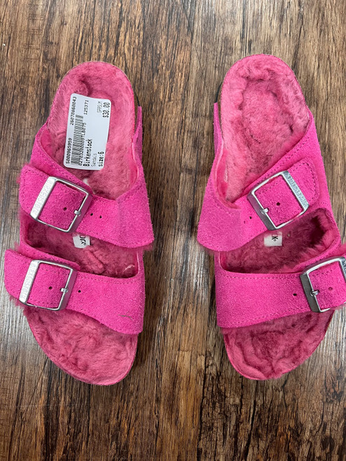 Vist Large View of Product Image Which is Used Birkenstock Sandals 6