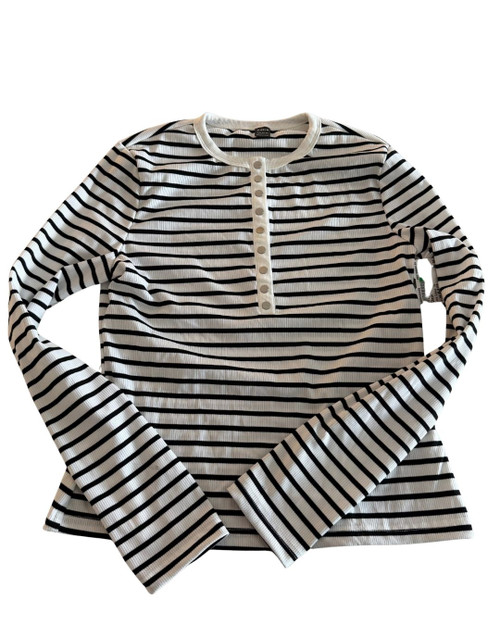 Vist Large View of Product Image Which is Gently used Shein long sleeve top M-8/10