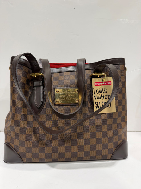 Vist Large View of Product Image Which is Used Louis Vuitton Large Leather Handbag