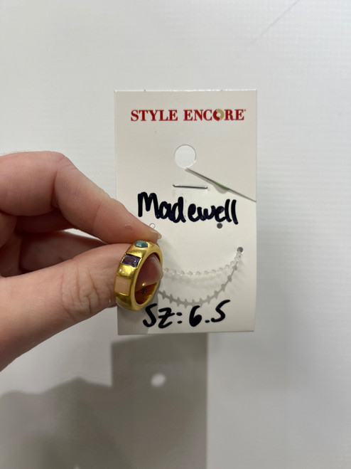 Vist Large View of Product Image Which is Used Madewell Ring