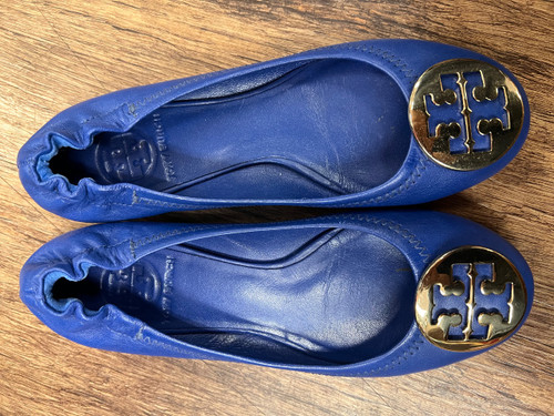 Vist Large View of Product Image Which is Used Tory Burch Casual Shoes 5.5