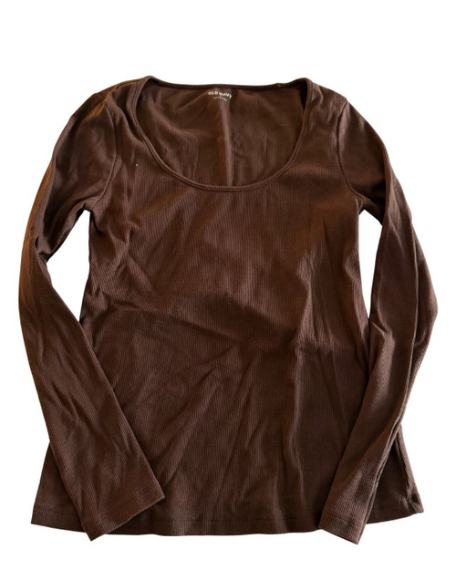 Vist Large View of Product Image Which is Gently used Old Navy long sleeve top M-8/10