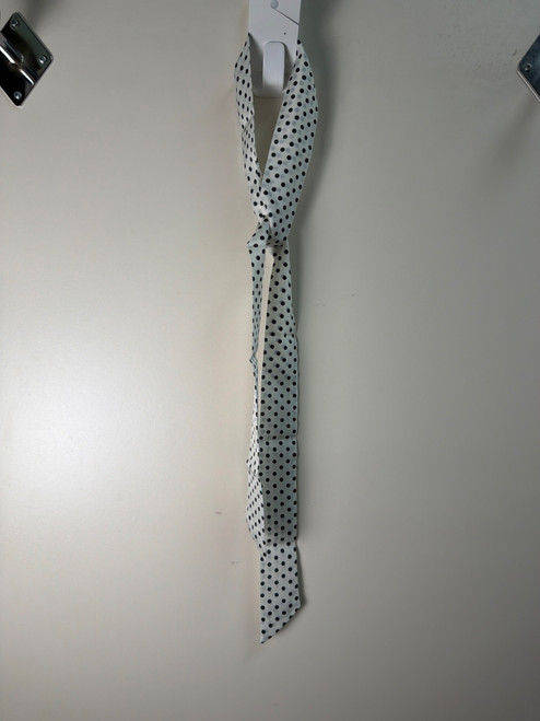 Vist Large View of Product Image Which is Used Unbranded Necklace