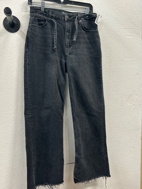 Vist Large View of Product Image Which is Used Paige Denim 6-28