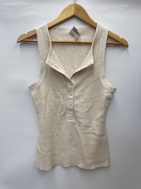 Vist Large View of Product Image Which is Used Aerie Tank Top M-8/10