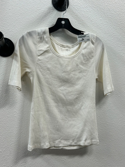 Vist Large View of Product Image Which is Used Unbranded T-Shirt M-8/10