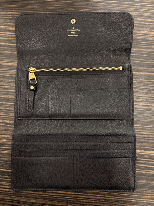 Vist Large View of Product Image Which is Used Louis Vuitton Leather Wallet