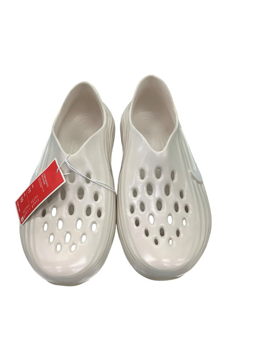 Vist Large View of Product Image Which is Used Nike Casual Shoes 11