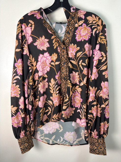 Vist Large View of Product Image Which is Used Unbranded Romper M-8/10
