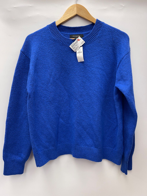Vist Large View of Product Image Which is Used Banana Republic Lightweight Sweater M-8/10