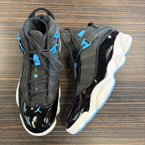 Vist Large View of Product Image Which is Used Jordan Mens Athletic Shoes 9.5