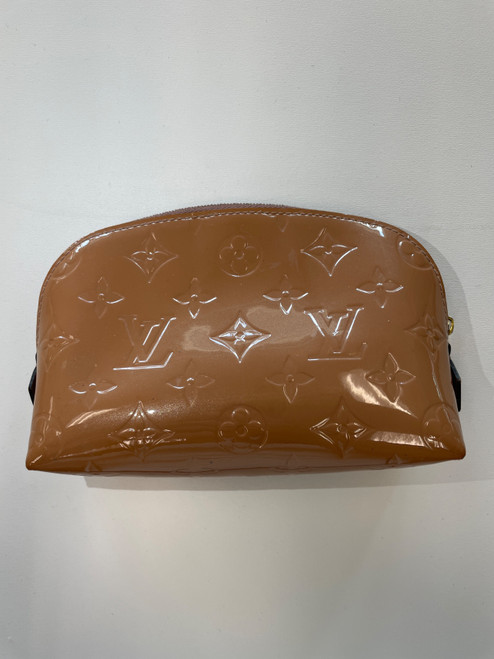 Vist Large View of Product Image Which is Used Louis Vuitton Leather Wallet