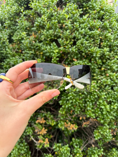 Vist Large View of Product Image Which is Used Gucci Sunglasses