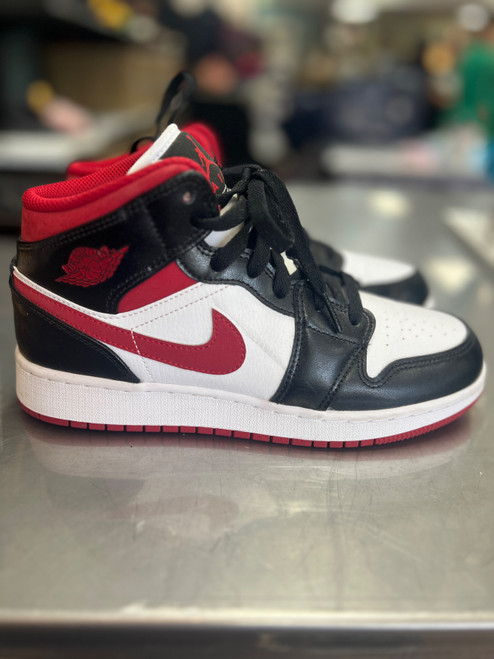 Vist Large View of Product Image Which is Used Jordan Casual Shoes 7