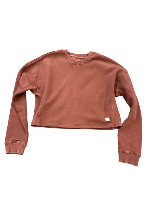 Vist Large View of Product Image Which is Used Vuori Sweatshirt S-4/6