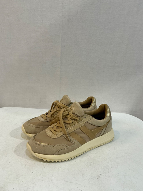 Vist Large View of Product Image Which is Used Gola Casual Shoes 6