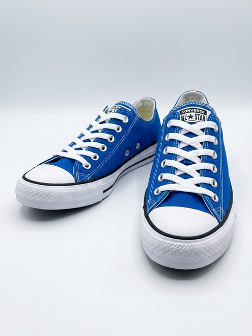 Vist Large View of Product Image Which is Used Converse Casual Shoes 6.5