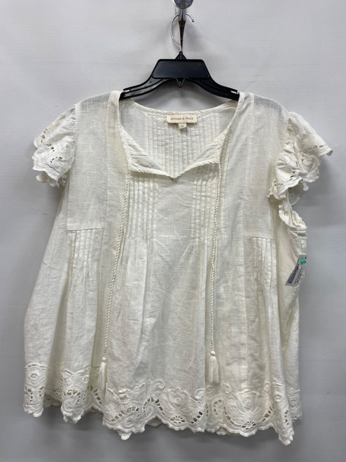 Vist Large View of Product Image Which is Used Unbranded Short Sleeve Top 1X-18
