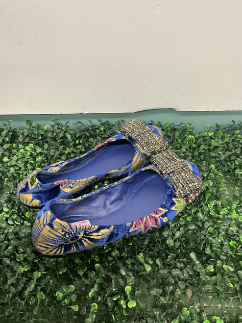 Vist Large View of Product Image Which is Used Tory Burch Flats 11