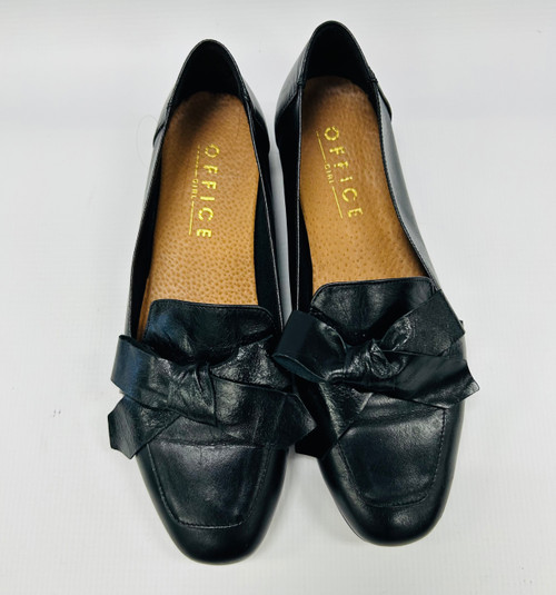 Vist Large View of Product Image Which is Used Unbranded Flats 7.5