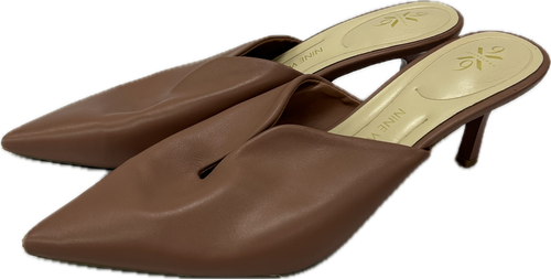 Vist Large View of Product Image Which is Used Nine West Low Heels 9