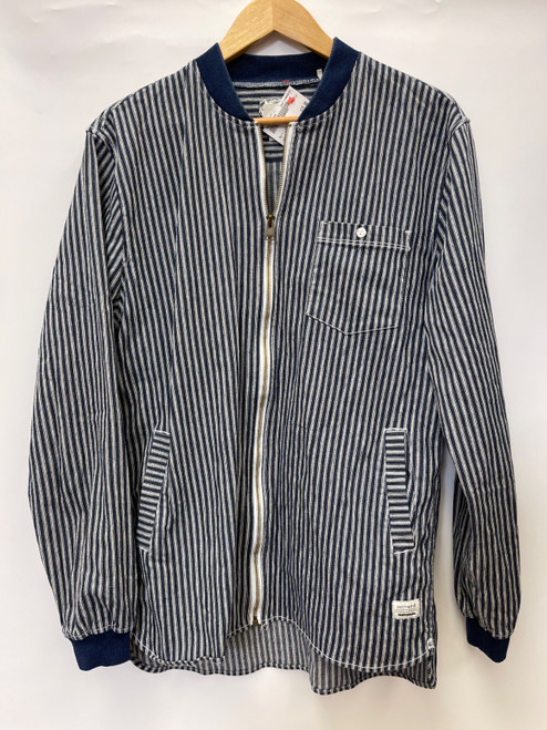 Vist Large View of Product Image Which is Used Unbranded Men's Light Jacket L