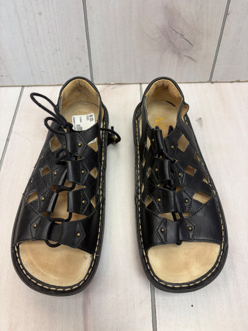 Vist Large View of Product Image Which is Used Alegria Sandals 7