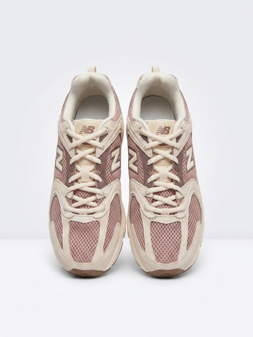 Vist Large View of Product Image Which is Used New Balance Performance Shoes 10