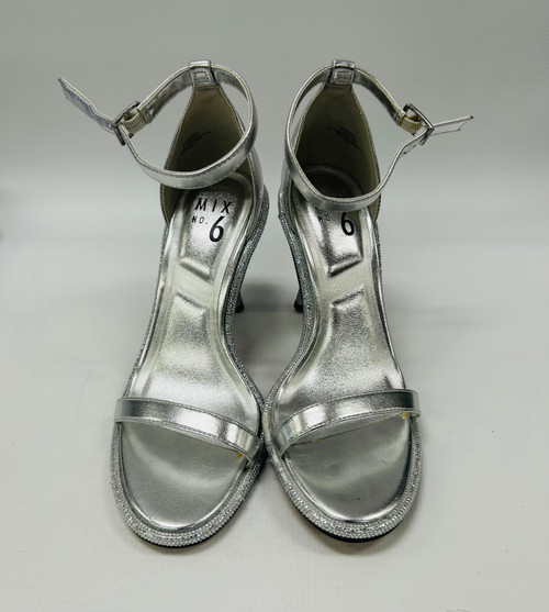 Vist Large View of Product Image Which is Used Mix No. 6 High Heels 7.5