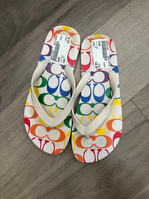 Vist Large View of Product Image Which is Used Coach Flip Flops 7
