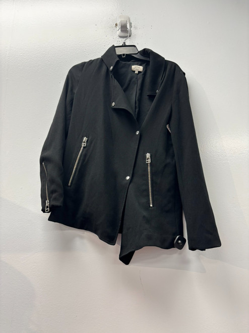 Vist Large View of Product Image Which is Used Aritzia Blazer XS-0/2