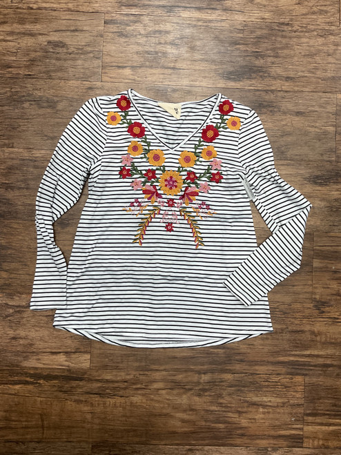 Vist Large View of Product Image Which is Used Savanah Jane  Long Sleeve Top S-4/6