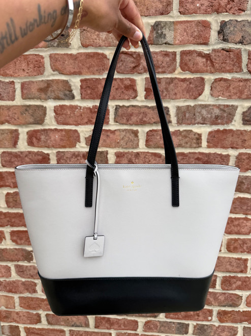 Vist Large View of Product Image Which is Used Kate Spade Large Leather Handbag