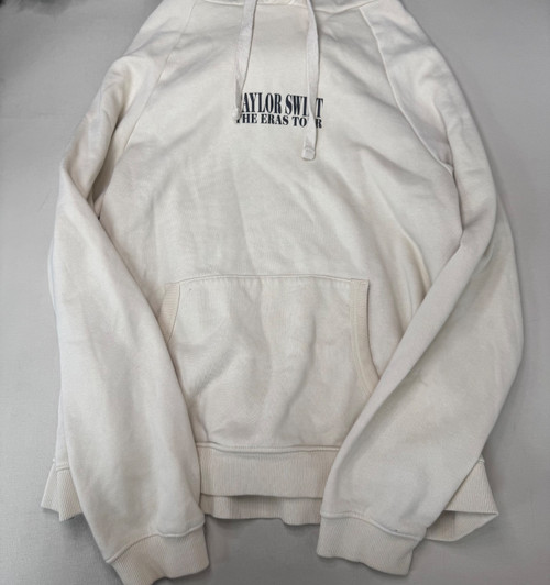 Vist Large View of Product Image Which is Used Unbranded Sweatshirt L-12/14